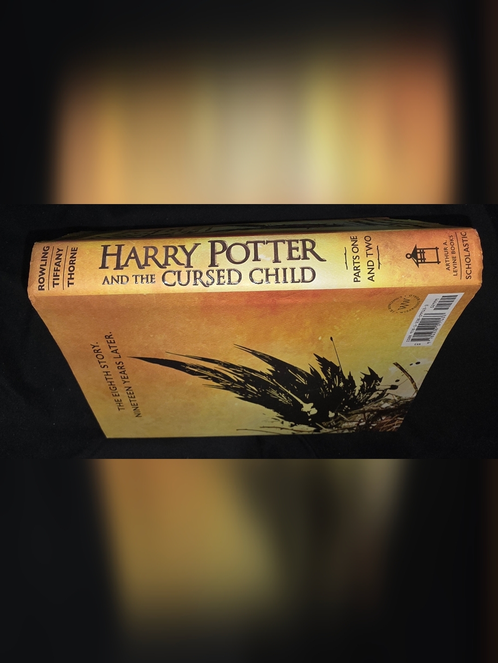 Harry Potter and the Cursed Child Hardcover -Special Rehearsal Edition Script - Picture 3 of 3